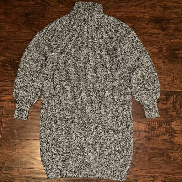 NWT Vero Moda Long Sleeve Black & Gray Sweater Dress (S) - Picture 5 of 6
